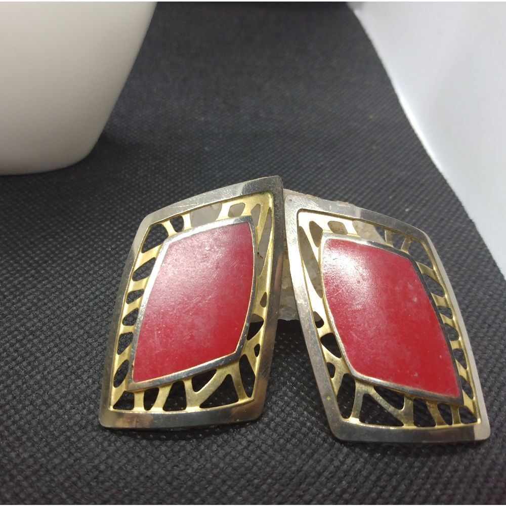 Assymetrical 1980 geek earrings